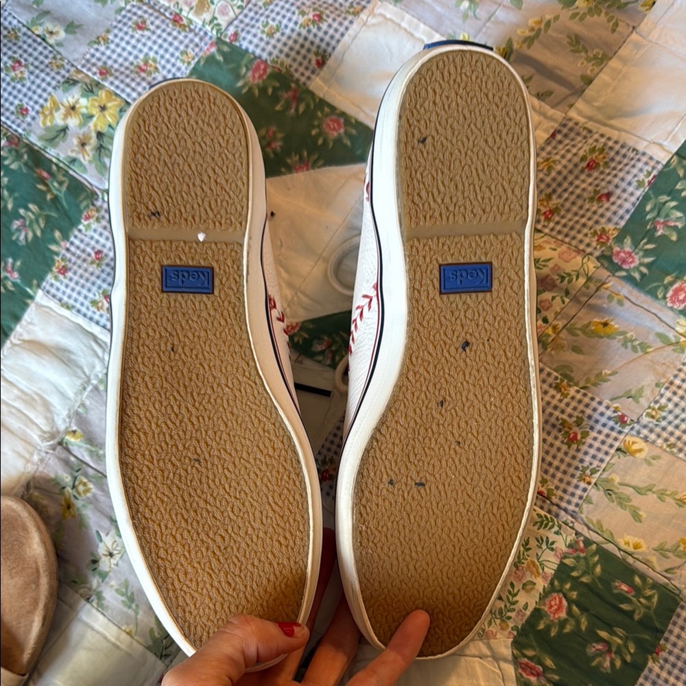 SOLD Keds White Leather Baseball Sneakers with Red Accents - Picture 5 of 8